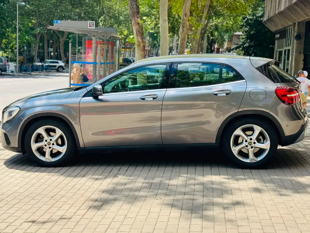 MERCEDES clase gla