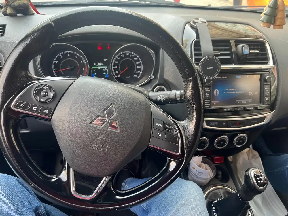 MITSUBISHI asx
