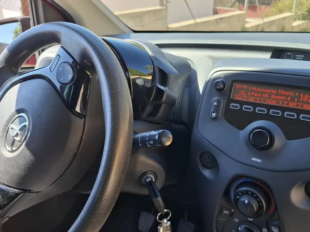 TOYOTA aygo - Foto 9 | Clidrive