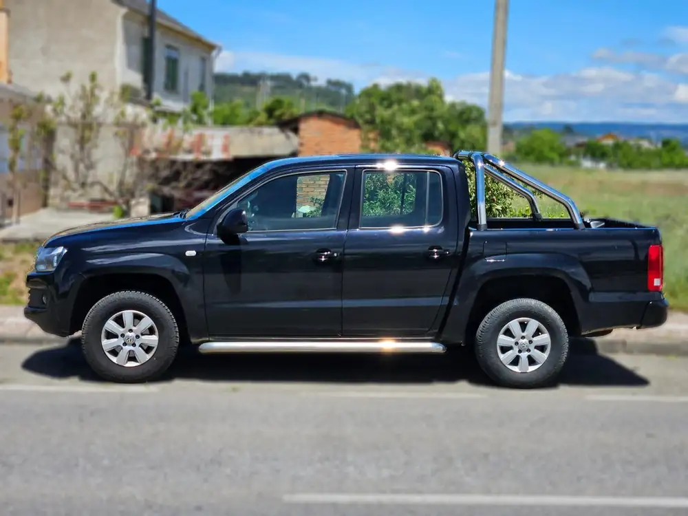 VOLKSWAGEN amarok