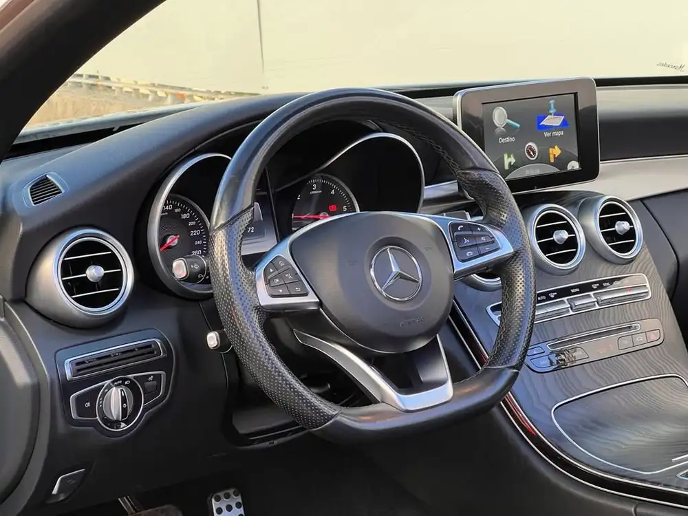 MERCEDES clase c