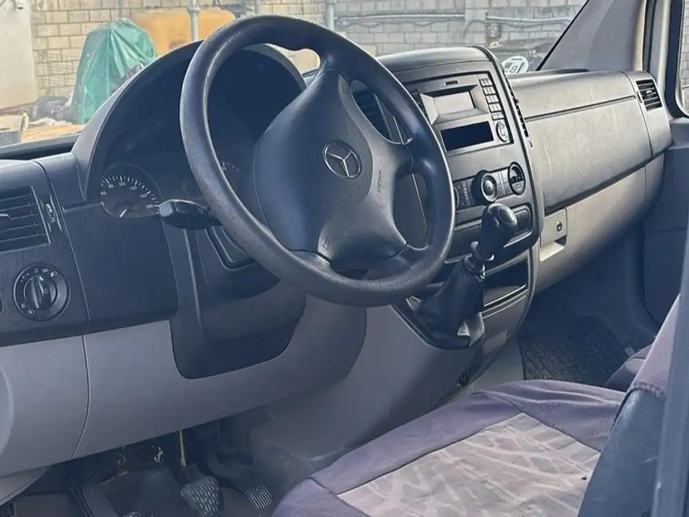 MERCEDES sprinter