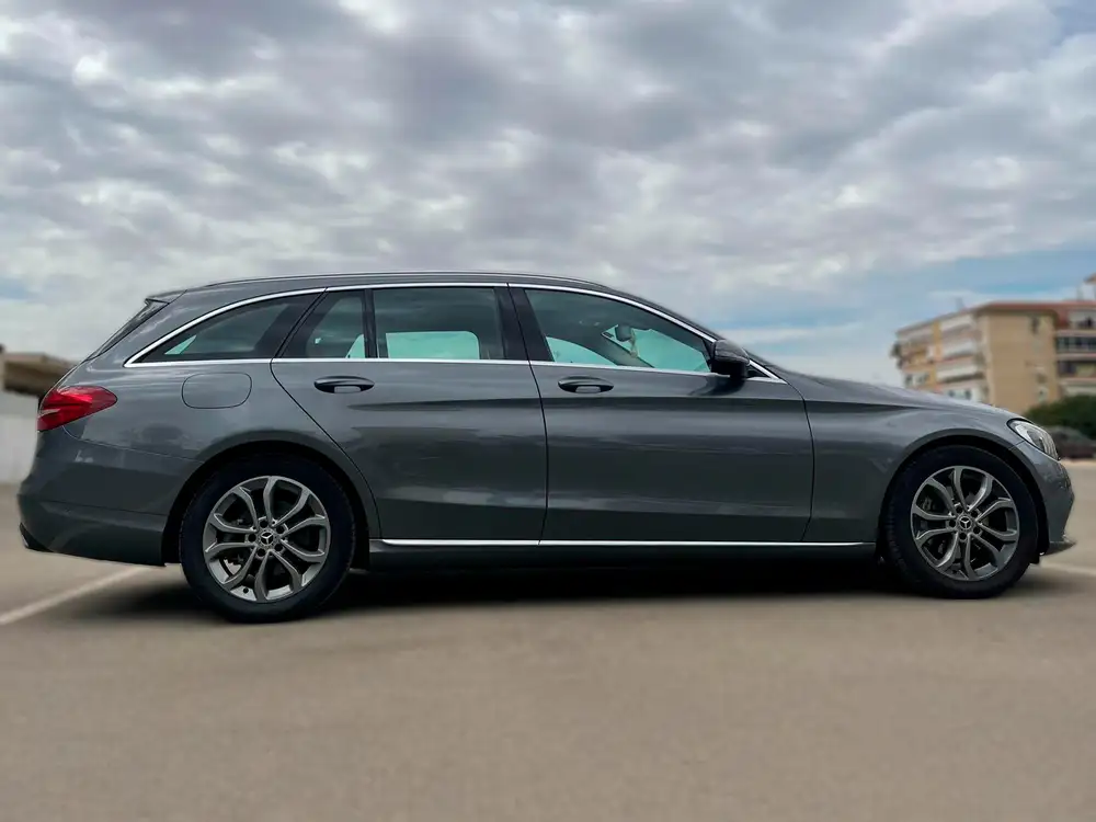 MERCEDES clase c