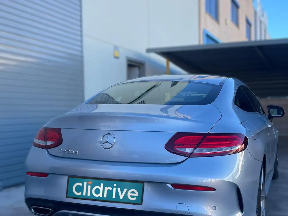 MERCEDES clase c