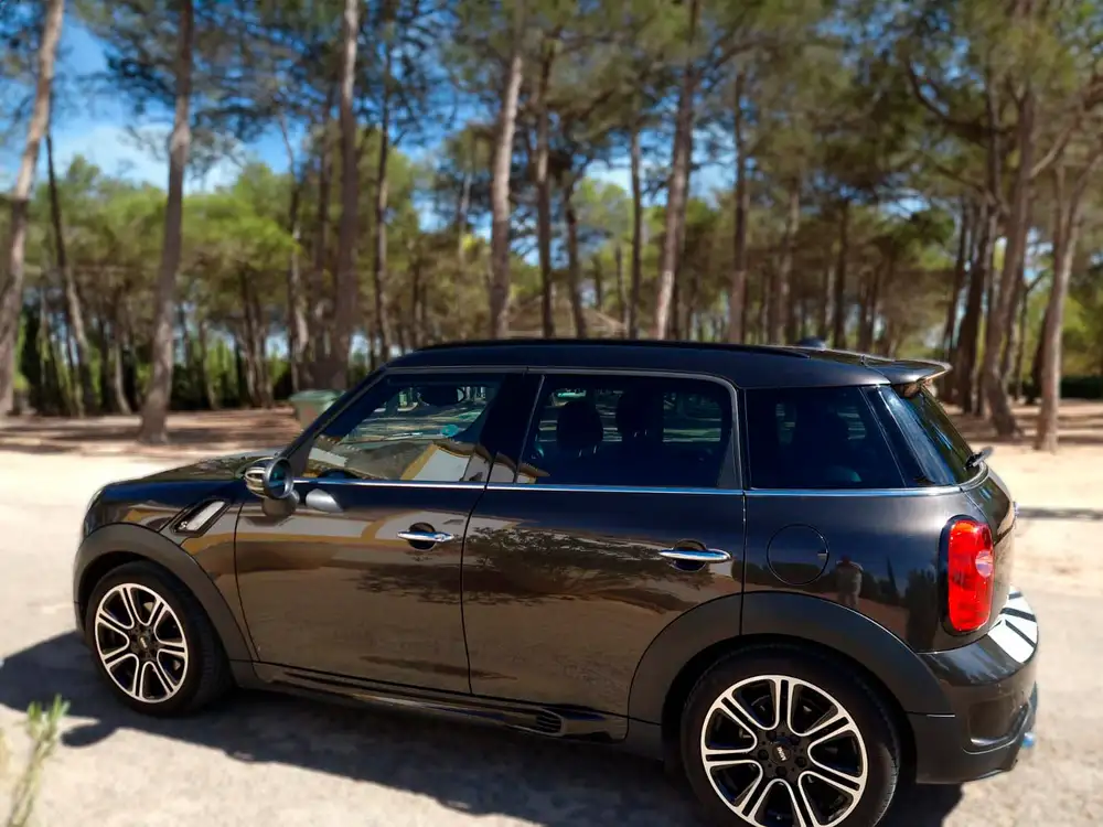 MINI countryman