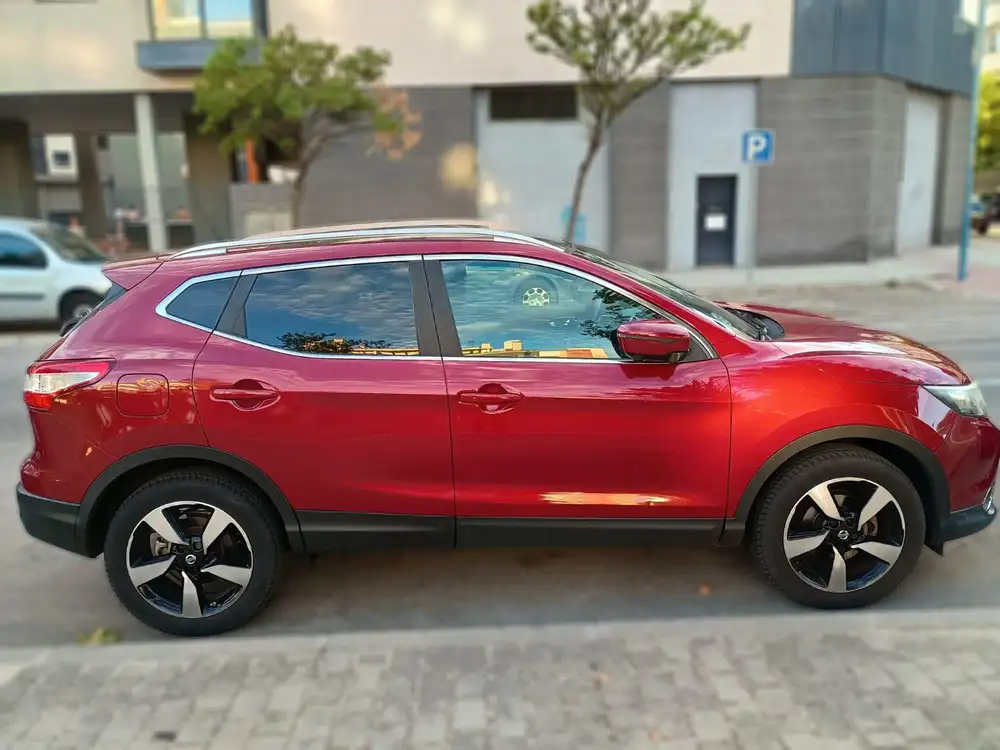 NISSAN qashqai