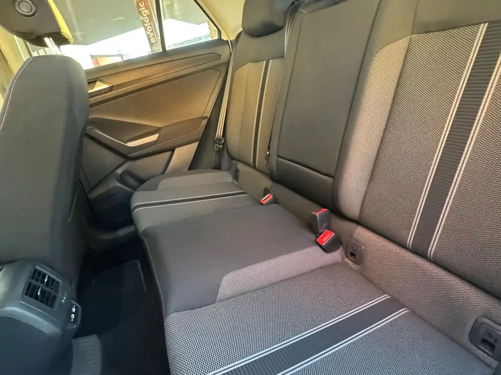 VOLKSWAGEN t-roc - Foto 10 | Clidrive