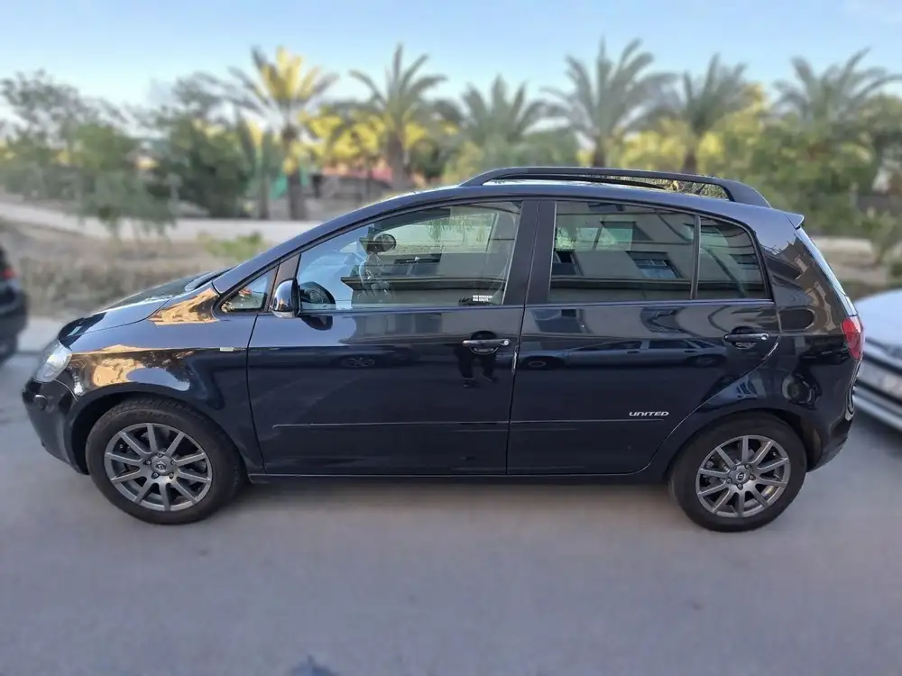 VOLKSWAGEN golf plus