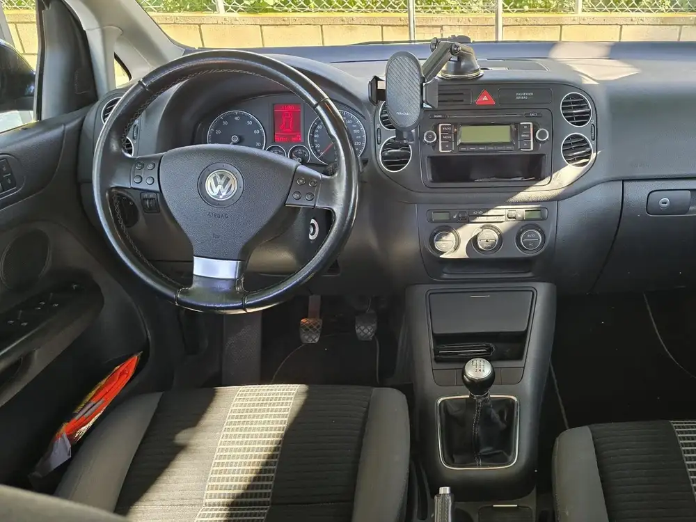 VOLKSWAGEN golf plus