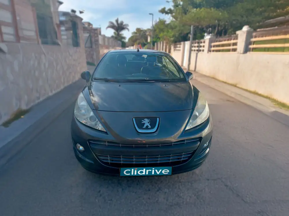 PEUGEOT 207