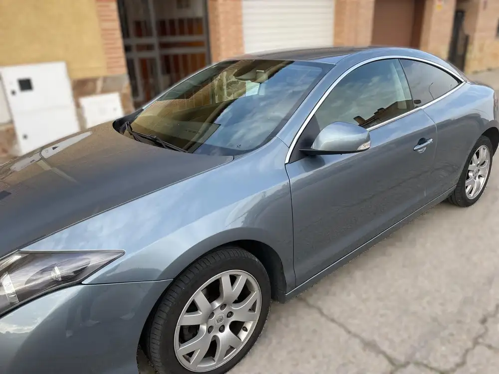 RENAULT laguna