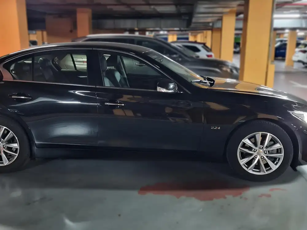 INFINITI q50