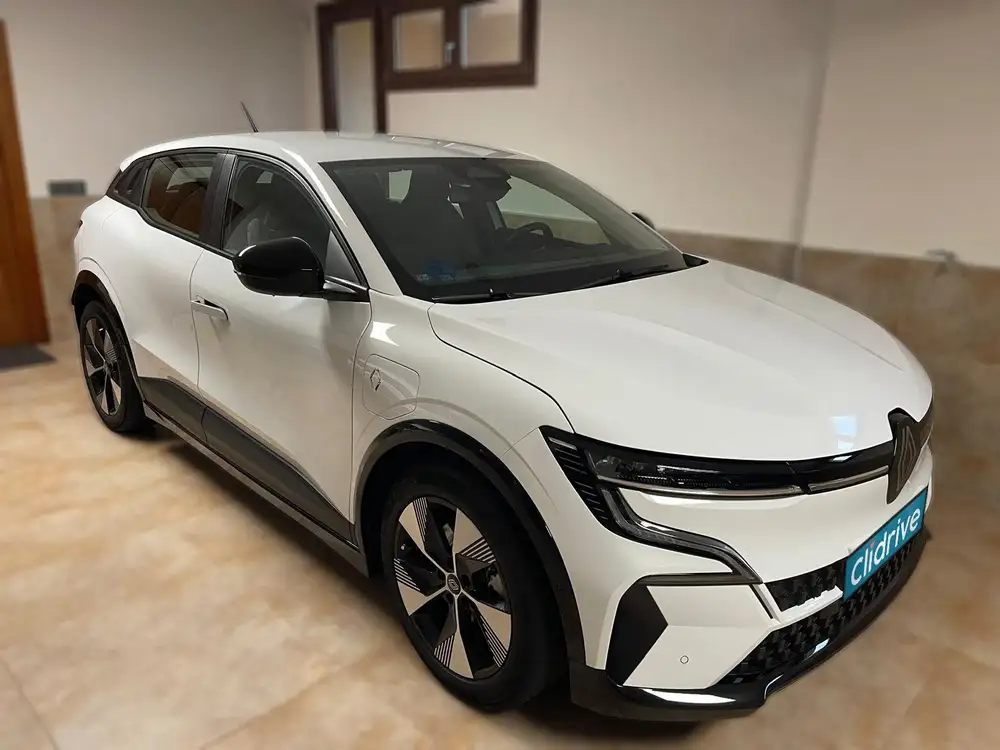 RENAULT megane e-tech