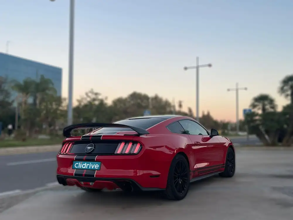 FORD mustang