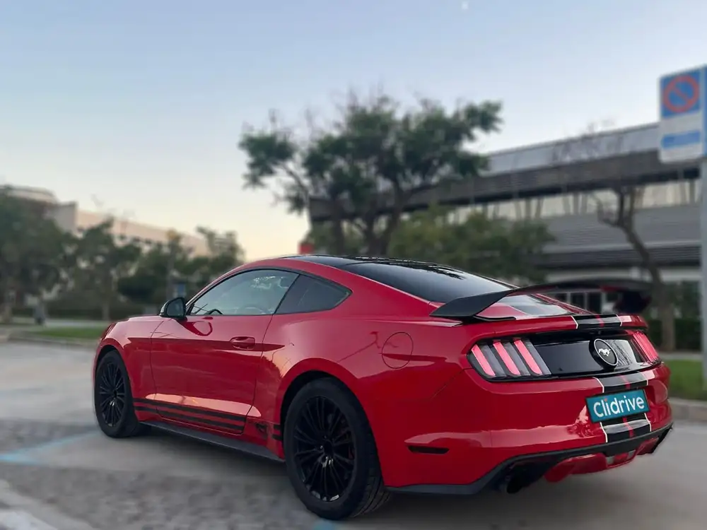 FORD mustang