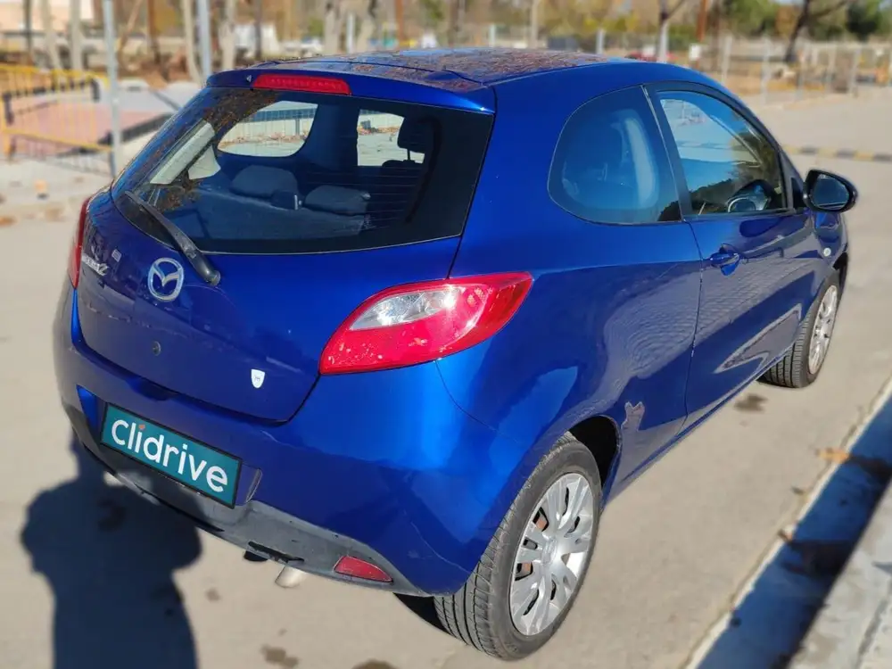 MAZDA mazda2